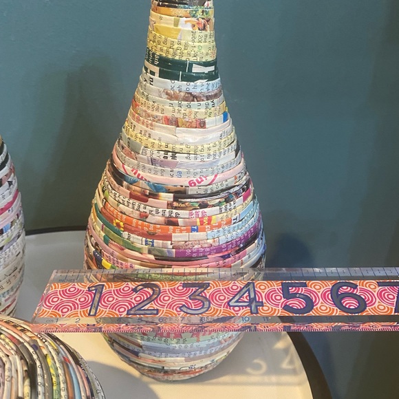 Set Of 3 RECYCLED PAPER TRAMP ART DECORATIVE VASES ORIGAMI NEWSPAPER MAGAZINE - Picture 10 of 10